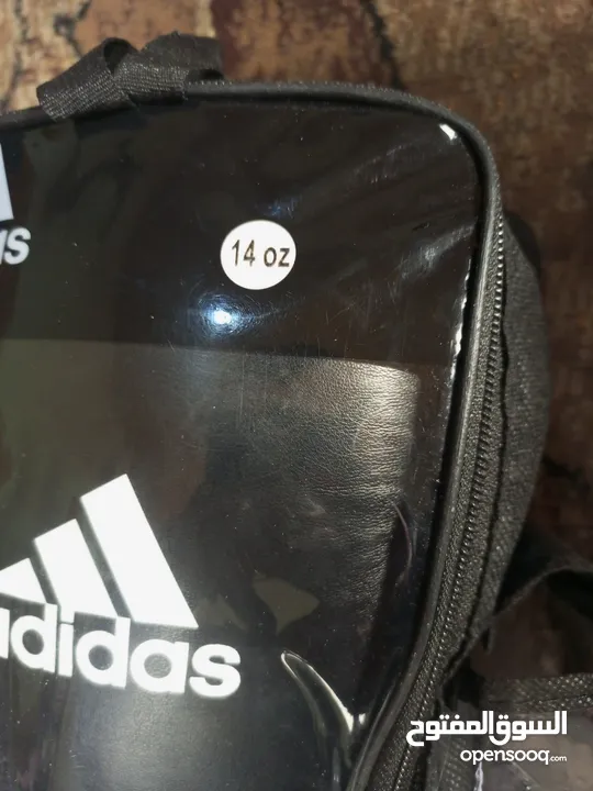 كفوف ملاكمه نوع adidas  الاصلي + قم + باندج