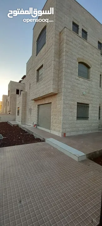 فيلا في الحي الدبلوماسي