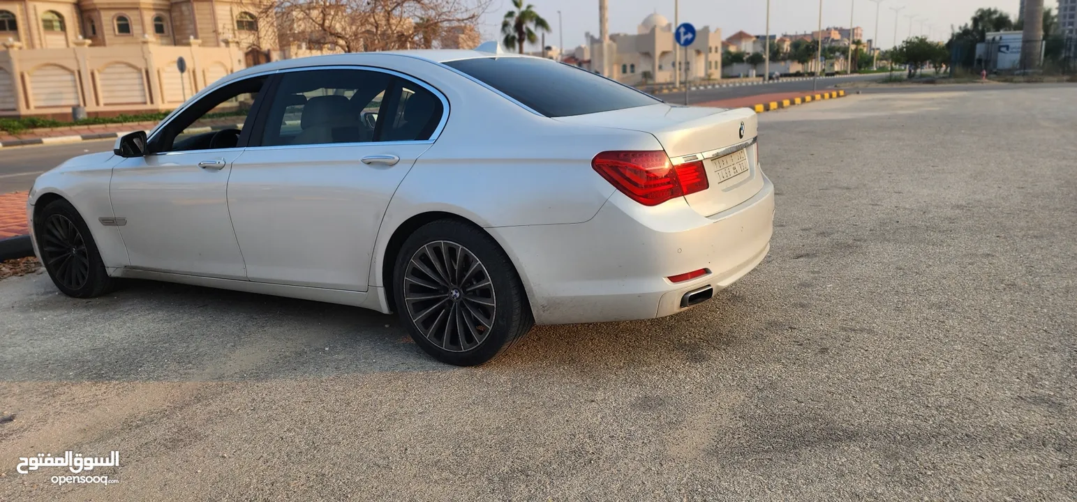 بي ام دبليو BMW 740IL