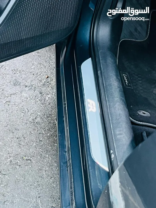 ليون.  Fr. مع. فتخه. بسعرررررر حرق حرق