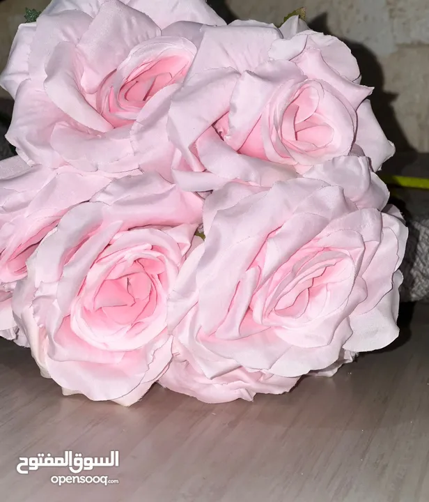 كل مايلزم مسكات العرائس وباقات الورد الصناعي