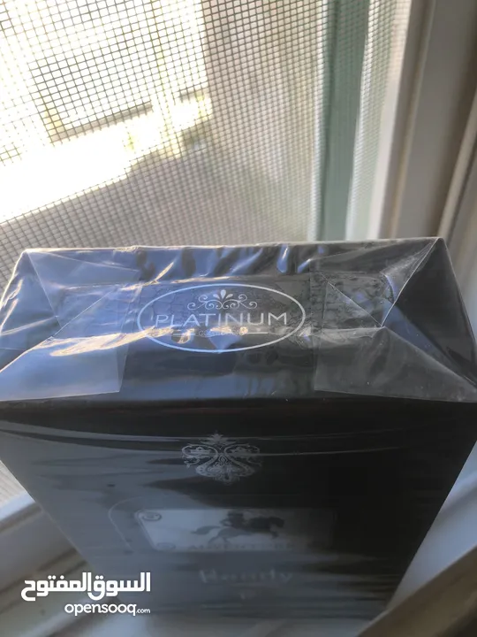 علبتين عطر ماركات بسعر الجملة