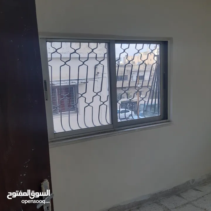 بيت مستقل للبيع في جبل النصر