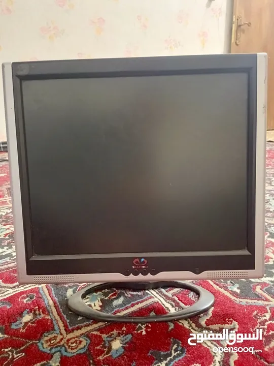 شاشه smartway lcd 17 بيهه سماعات