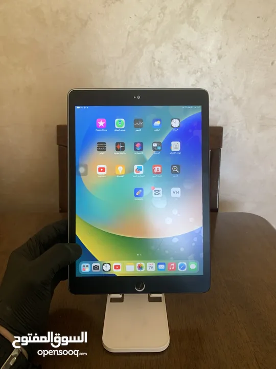 للبيع: iPad الجيل الثامن (iPad 8) – 32GB