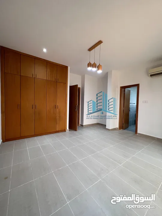 فيلا راقية بمصعد Beautiful 5+1 BR Villa in MQ