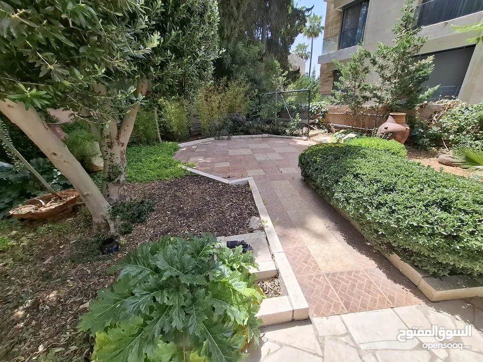 شقة غير مفروشة للإيجار  ( Property 43170 )-175095420