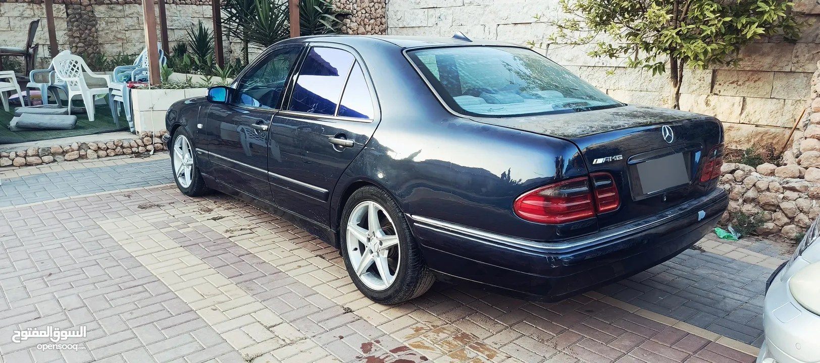مرسيدس E230