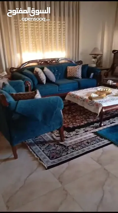 شقة طابق ثاني مميزة بارقى منطقة الزرقاء في جبل المغير