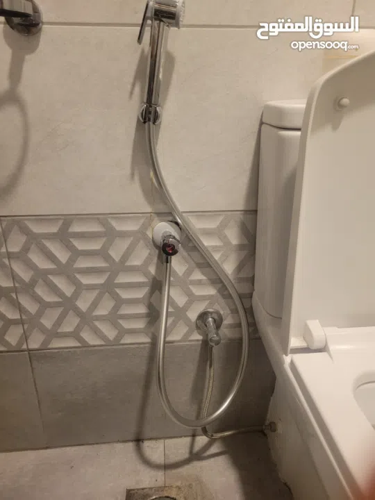 all bahrain working plumber electrician