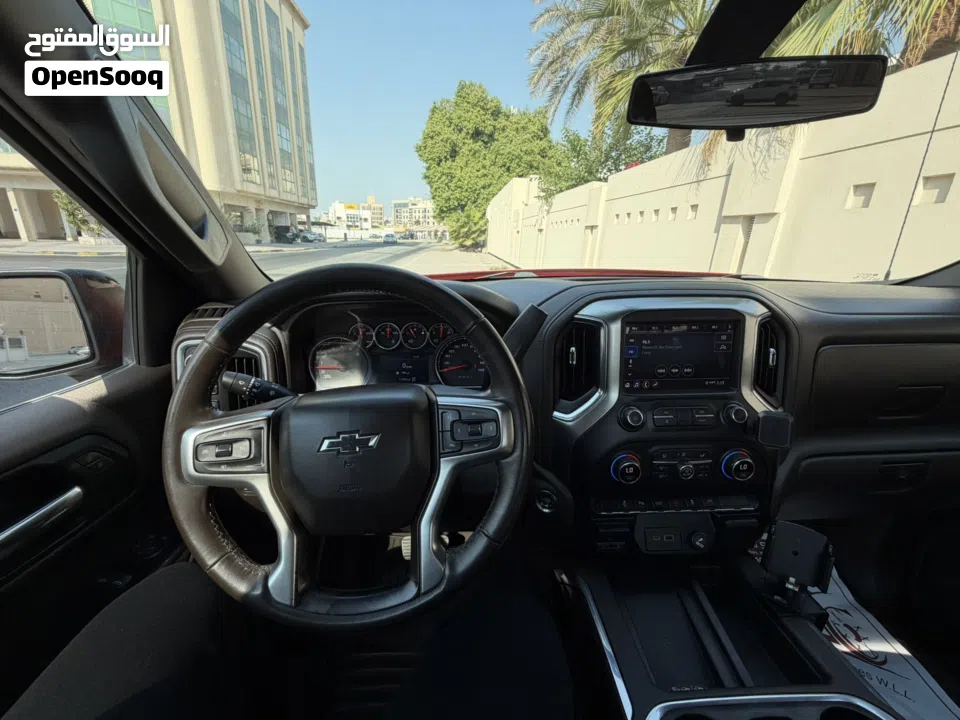 للبيع سلفرادو RST V8