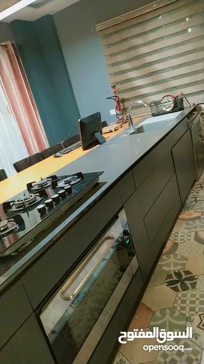 شقه سوبر ديلوكس بسعر مغري بسبب السفر