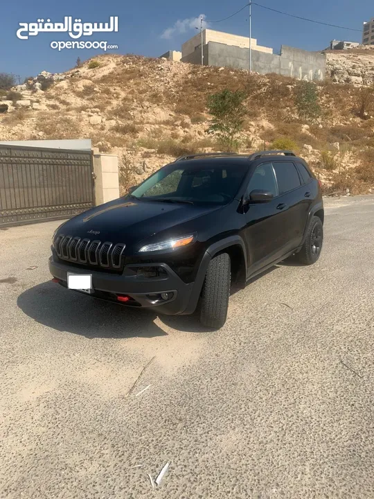 جيب شيروكي - تريل هاك - 2018 - CHEROKEE TRAILHAWK 4x4