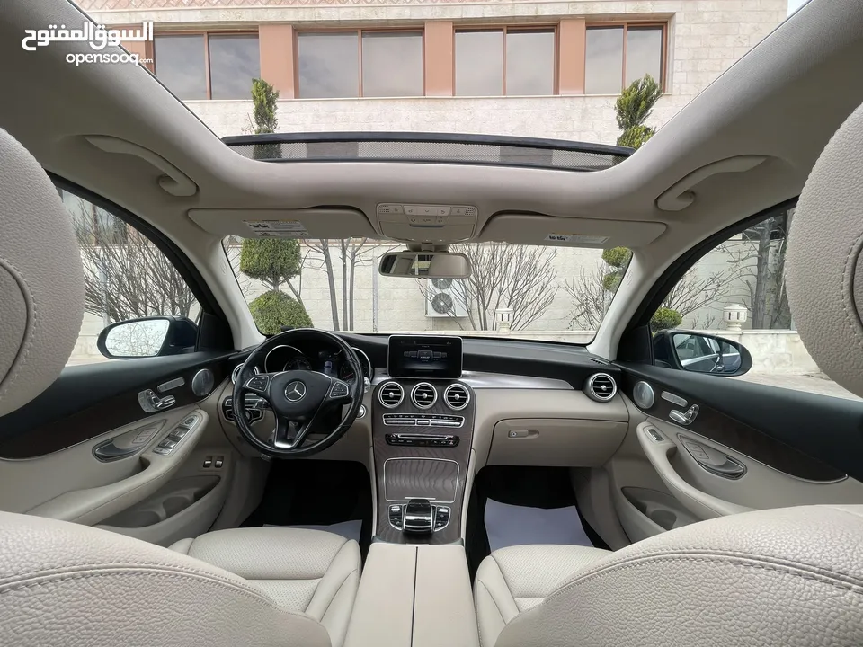 مرسيدس glc 350e هايبرد وكهرباء قمة الفخامة اعلى اضافات 7جيد جمرك جديد 5كاميرات غرفه بيج glc350e