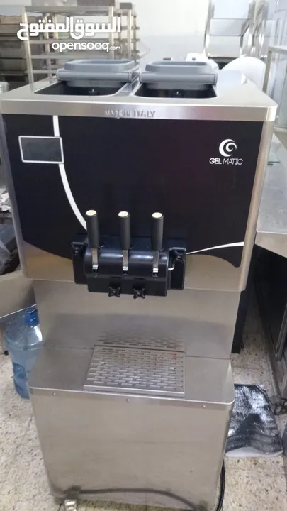 GELMATIC ICE CREAM MACHINE ITALY مكينات ايس كريم ايطالي جلماتيك شبه جديد