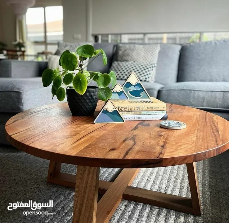 قطع من الخشب الطبيعي فاخرة في عنا كل الاحجام