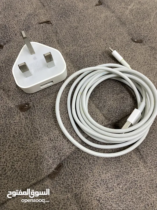 Apple Original Cable 2m + Apple Plug Original - شاحن أبل أصلي