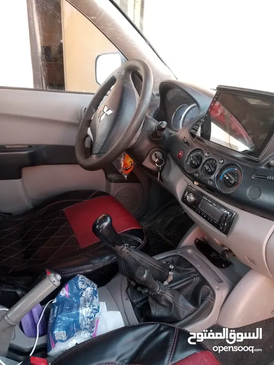 بك اب متسوبيشي   l200 موديل 2009 فور ويل 4X4