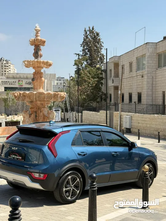 كيا نيرو 2022.بنزين وكهريا .الخليل او رام لله .فل عدا فتحه .بحاله ممتازه فحص نخب .مستورد