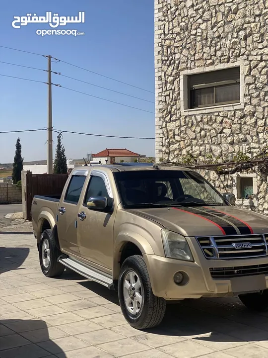 اسوزو ديماكس فحص كامل ماتور ممتاز  لوقير شغال ميه ميه غرفه نضيفه زجاج كهرباء +مرايا كهربائيه