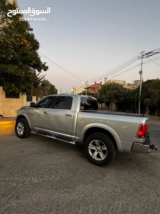 Doge ram  laramie 2014