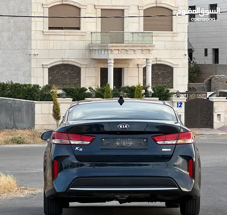 كيا اوبتيما K5. 2016