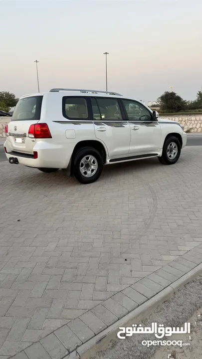 لاندكروزر g 2013