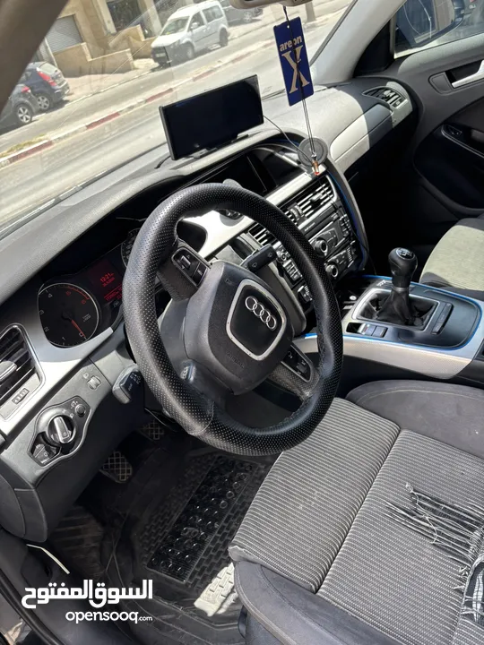 ماشية 172000 Audi a4 2009 ديزل جير عادي