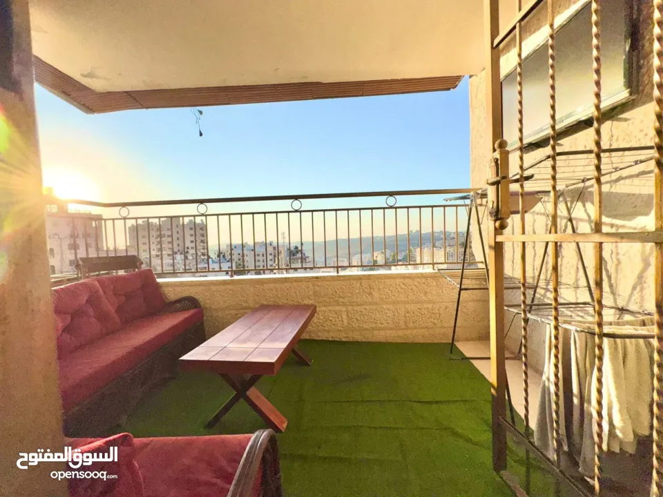 شقة للبيع وسط رام الله خلف مدرسة الراهبات