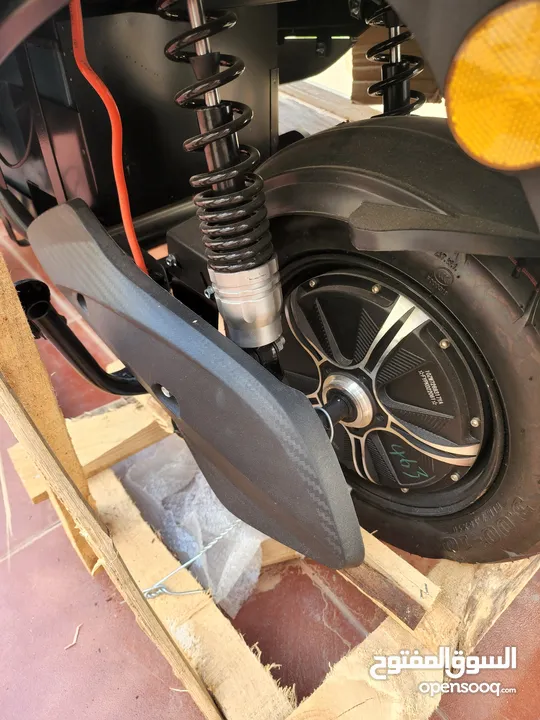 موتو دراجة نارية كهربائية جديدة بالباكو صفار تقطع مسافة 120 كلم بشحنة واحدة