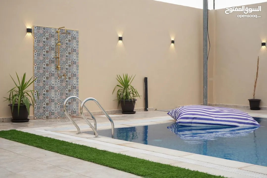 شاليه بمواصفات فاخره في البحر الميت للبيع