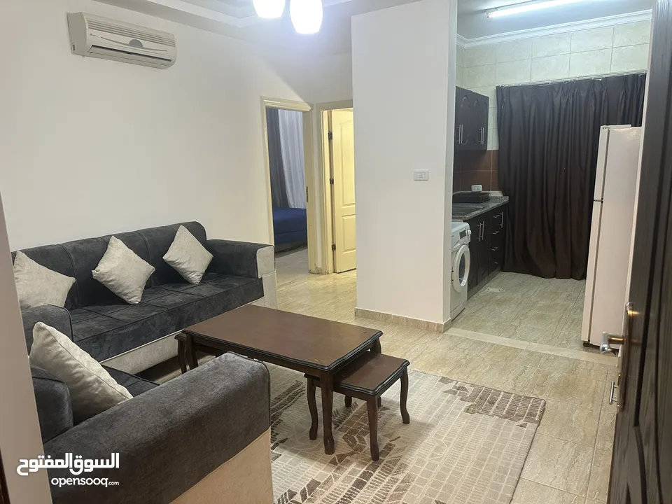 استديوهات وشقق مفروشه فاخره تشطيب ديلوكس للايجار في طلوع نيفين وشارع الجامعه الاردنيه