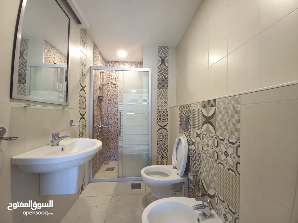 شقة مفروشة مع روف للإيجار في الشميساني  ( Property 34510 )-175118490