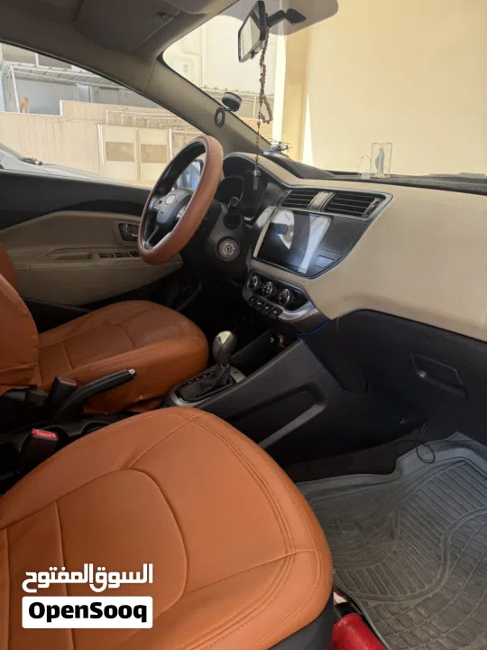 Family used car very neat and clean car