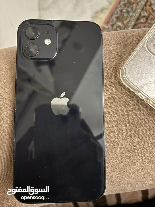 IPhone 12 نظيف استعمال شخصي