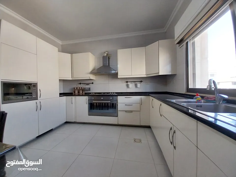 شقة للبيع في الصويفيه  ( Property ID : 36924 )