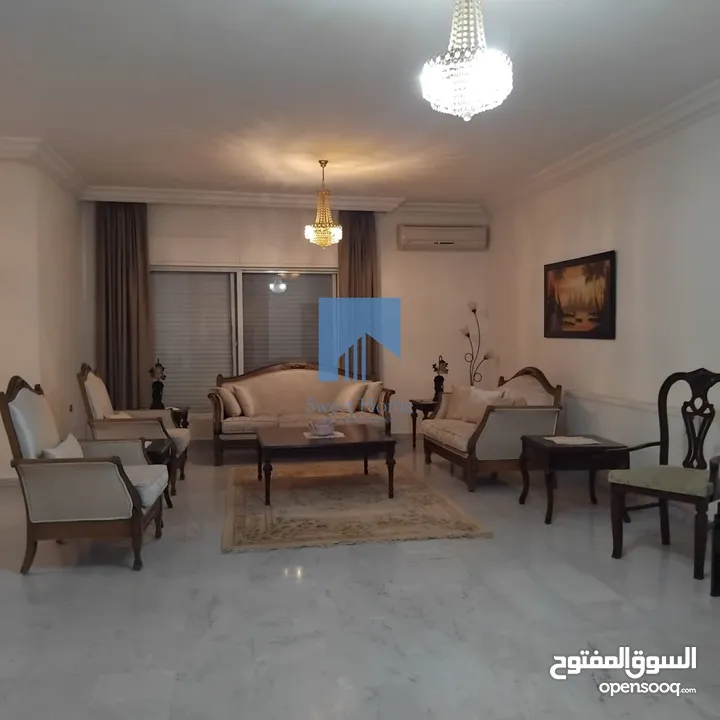 شقة فاخرة للبيع في دير غبار  قرب دوار الهاشميين طابق اول 200م تشطيب سوبر ديلوكس بسعر مغري