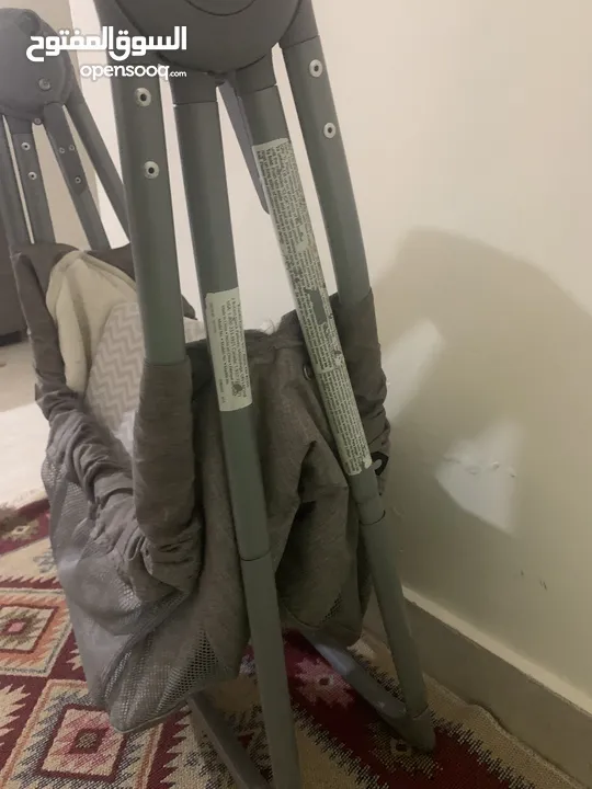 سرير اطفال