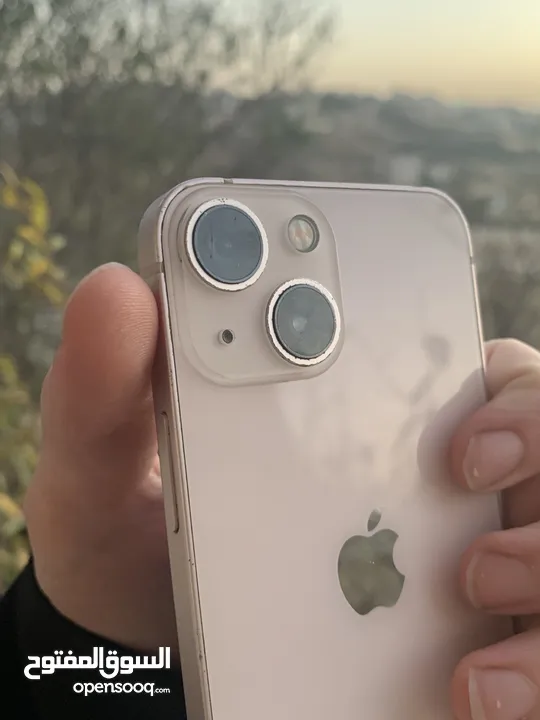 ايفون 13 ميني 128 جيجا مغير بطارية ومغير مجموعة اللوحة المنطقية اصلية يوجد خدوش بسيطة بطارية 91٪