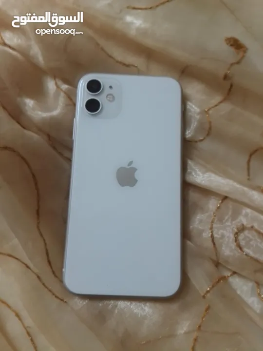 عاديIphone11