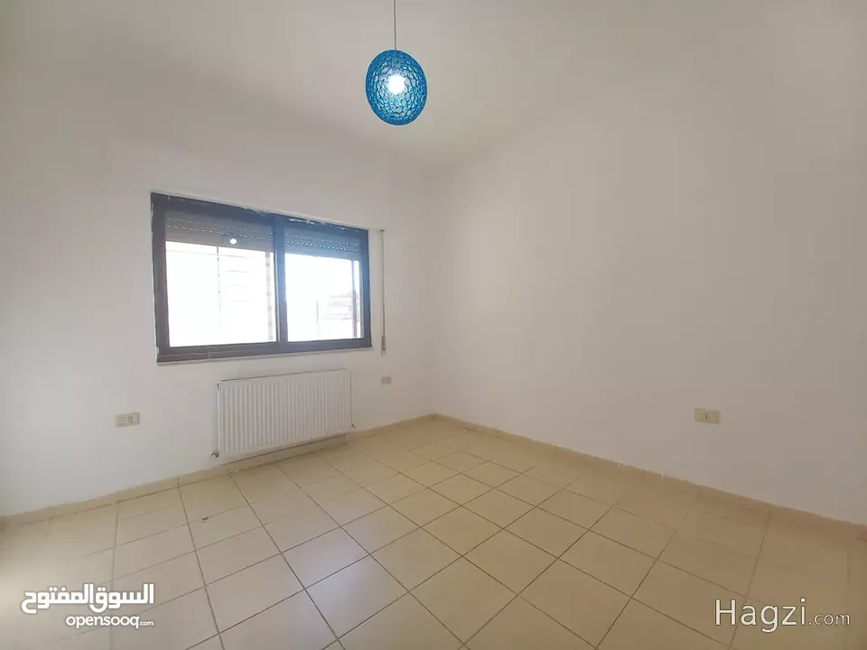 شقة غير مفروشة للايجار في دير غبار  ( Property 34320 ) سنوي فقط