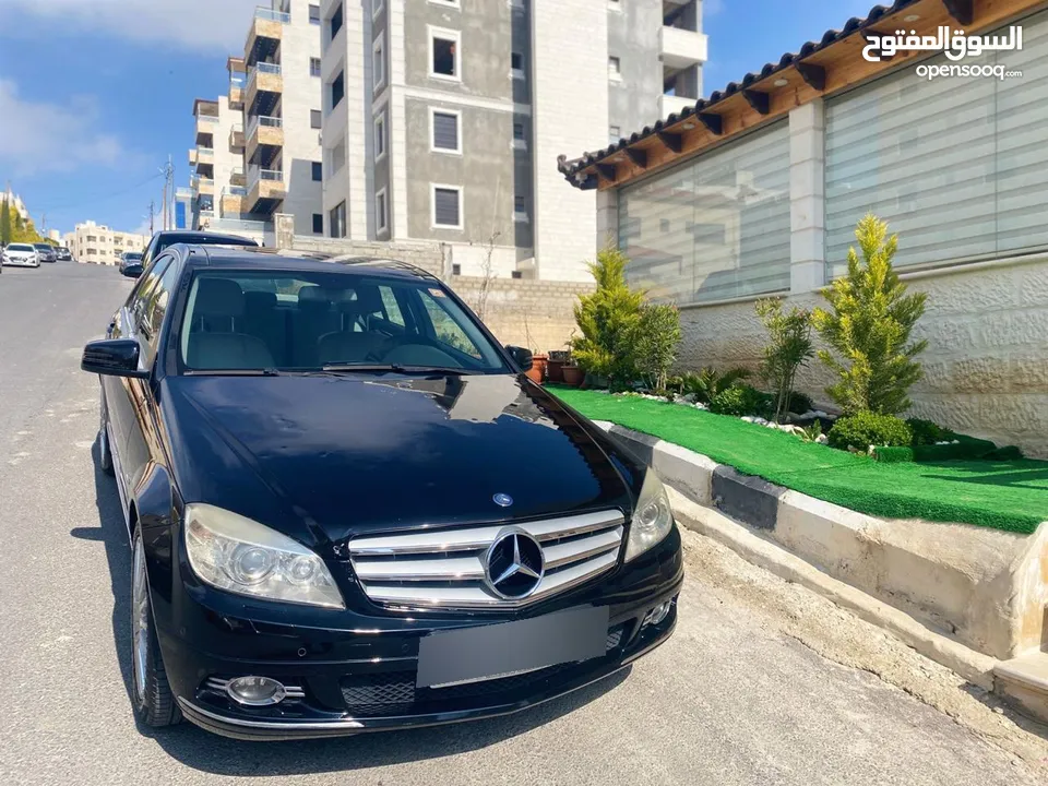 مرسيدس C200 2010 فل الفل بانوراما اسود فحص كامل