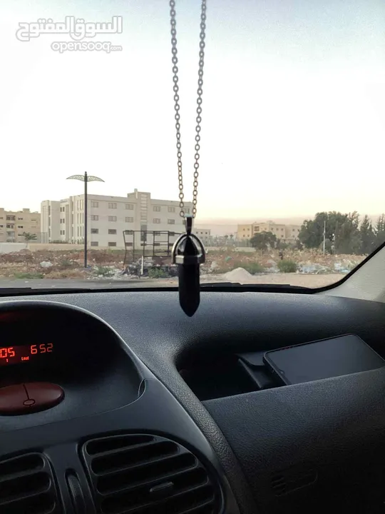 بيجو 206 للبيع بسعر مغري فحص 3 جيد الفحص مرفق بالصور.