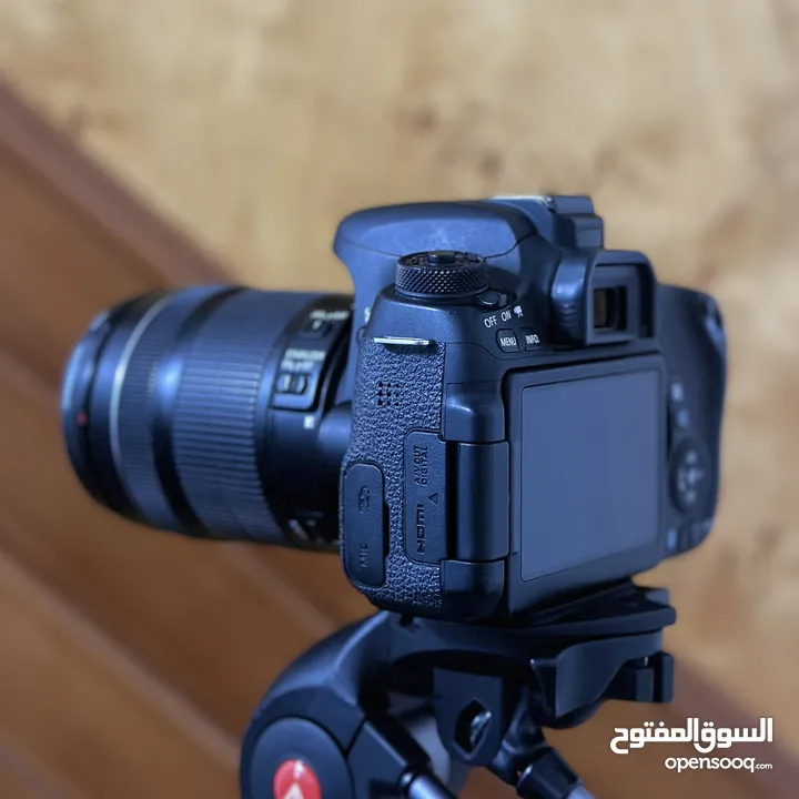 Canon 760D 24.2 Megapixels With 18-135mm STM Professional Lens (Shutter Count Only 9K)