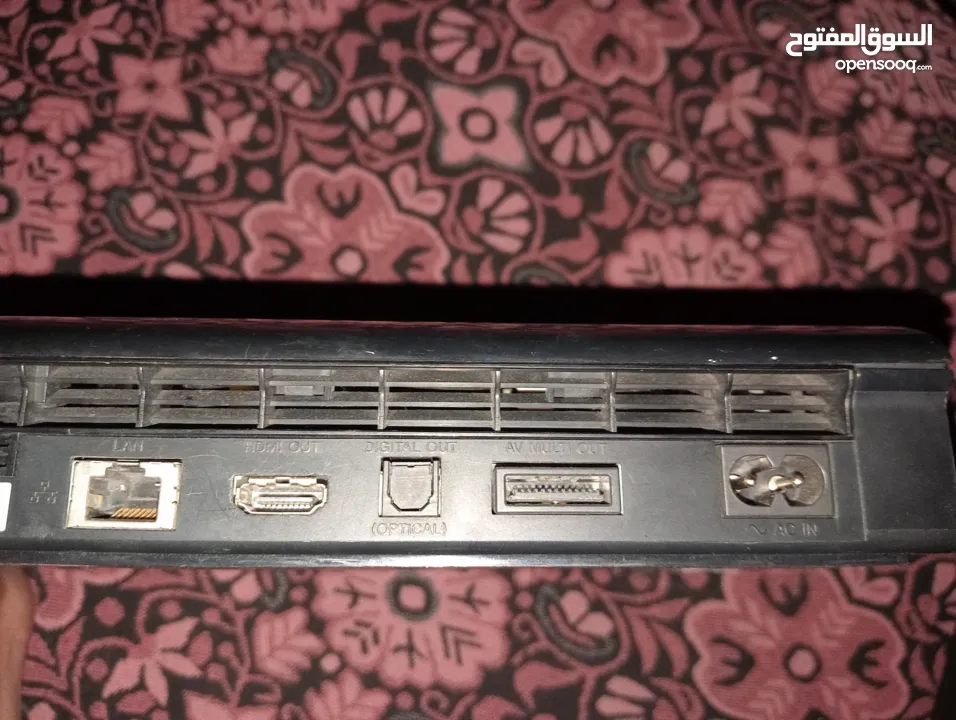 بلاي ستيشن 3 مهكره مع ايتين فل العاب مع متجر تنزيل مساحة 500 جيجا بايت متوفر خدمة توصيل للقدس وضفة