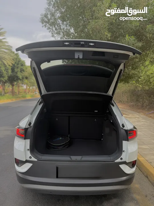 Volkswagen ID.4 Crozz Pure+ ترخيص جديد سنه كاملة + فحص كامل + ممشى قليل