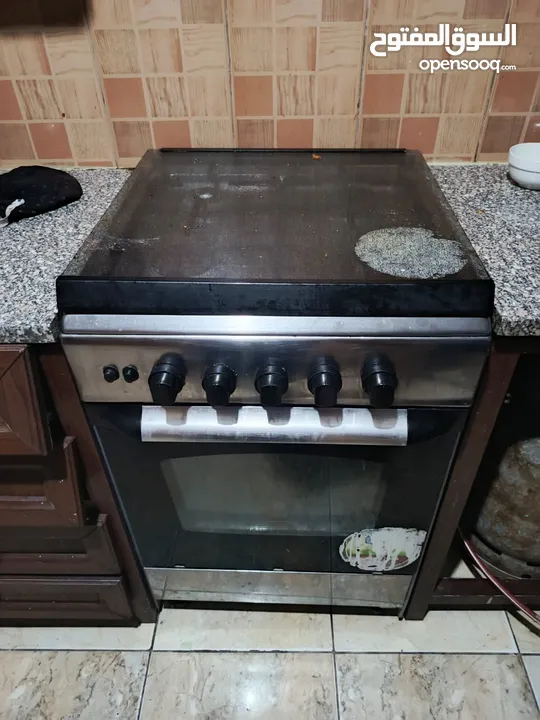 سمكس ايطالي بحاله الوكاله