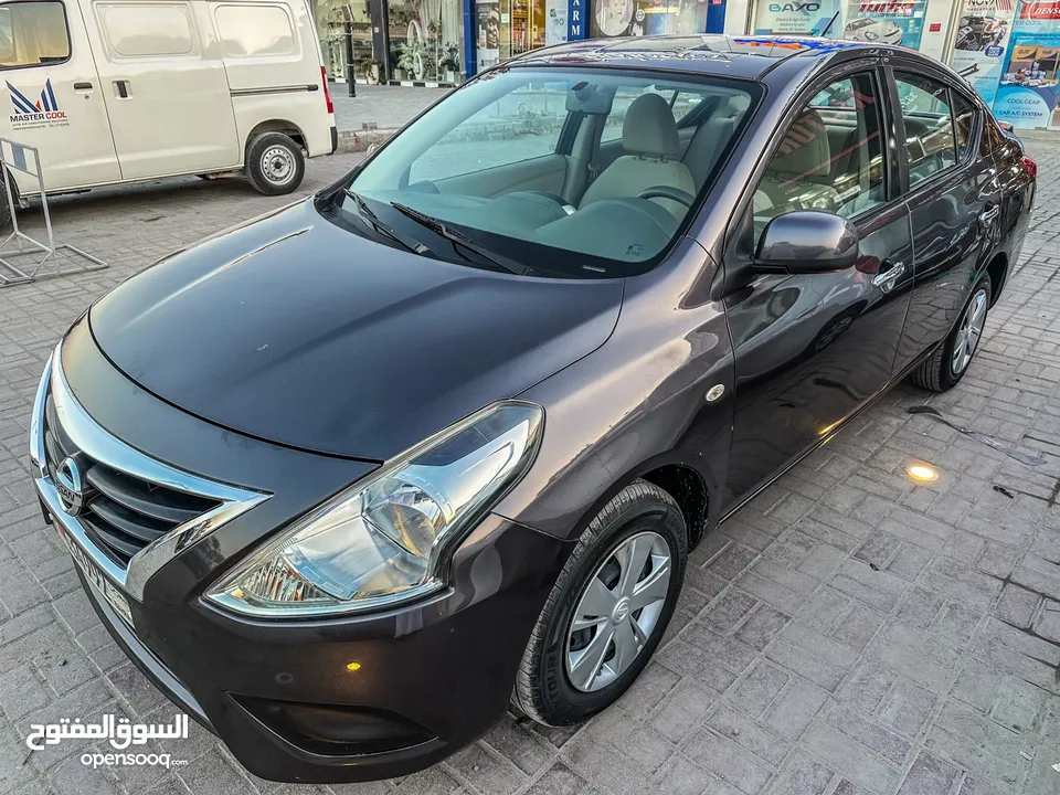 NISSAN SUNNY 2019