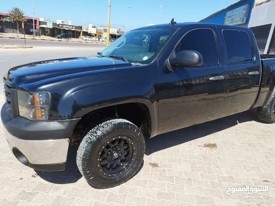 GMC SIERRA دفع رباعي