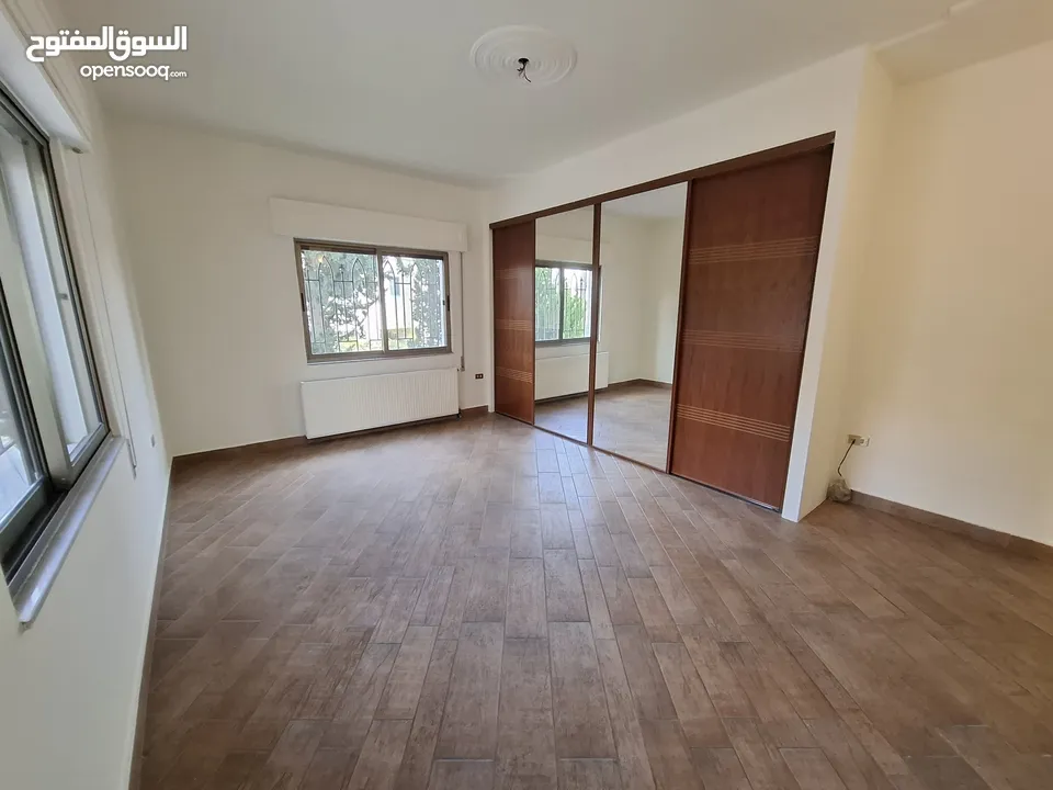 شقة غير مفروشة للبيع ( Property ID : 40838 )